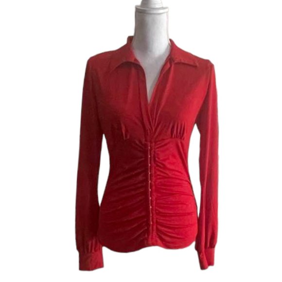 PattyBoutik Red Long Sleeves Rouched Flattering Notch Collar Top - L - Picture 9 of 9
